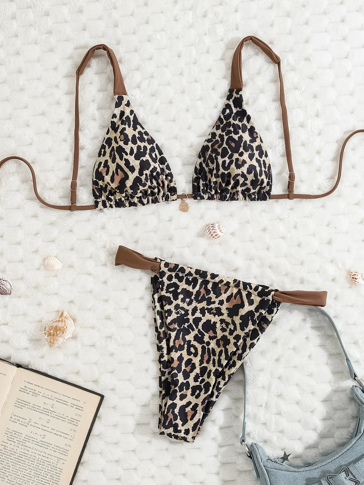 Bikini Floral 2025 — Conjunto de Dos Piezas con Estampado