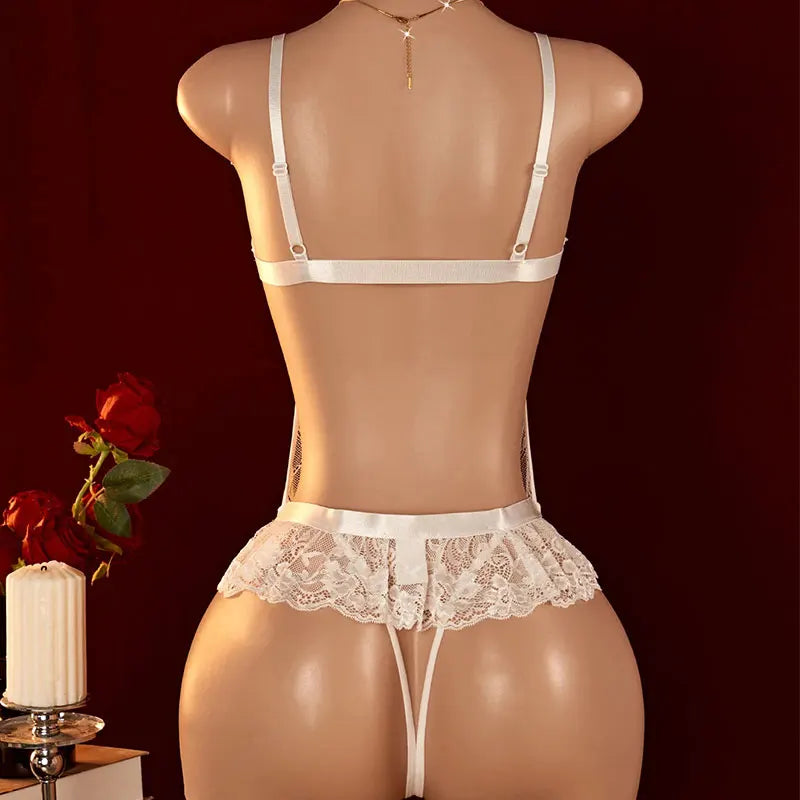 Sujetador de Encaje Transparente con Bordado — Lencería Sensual