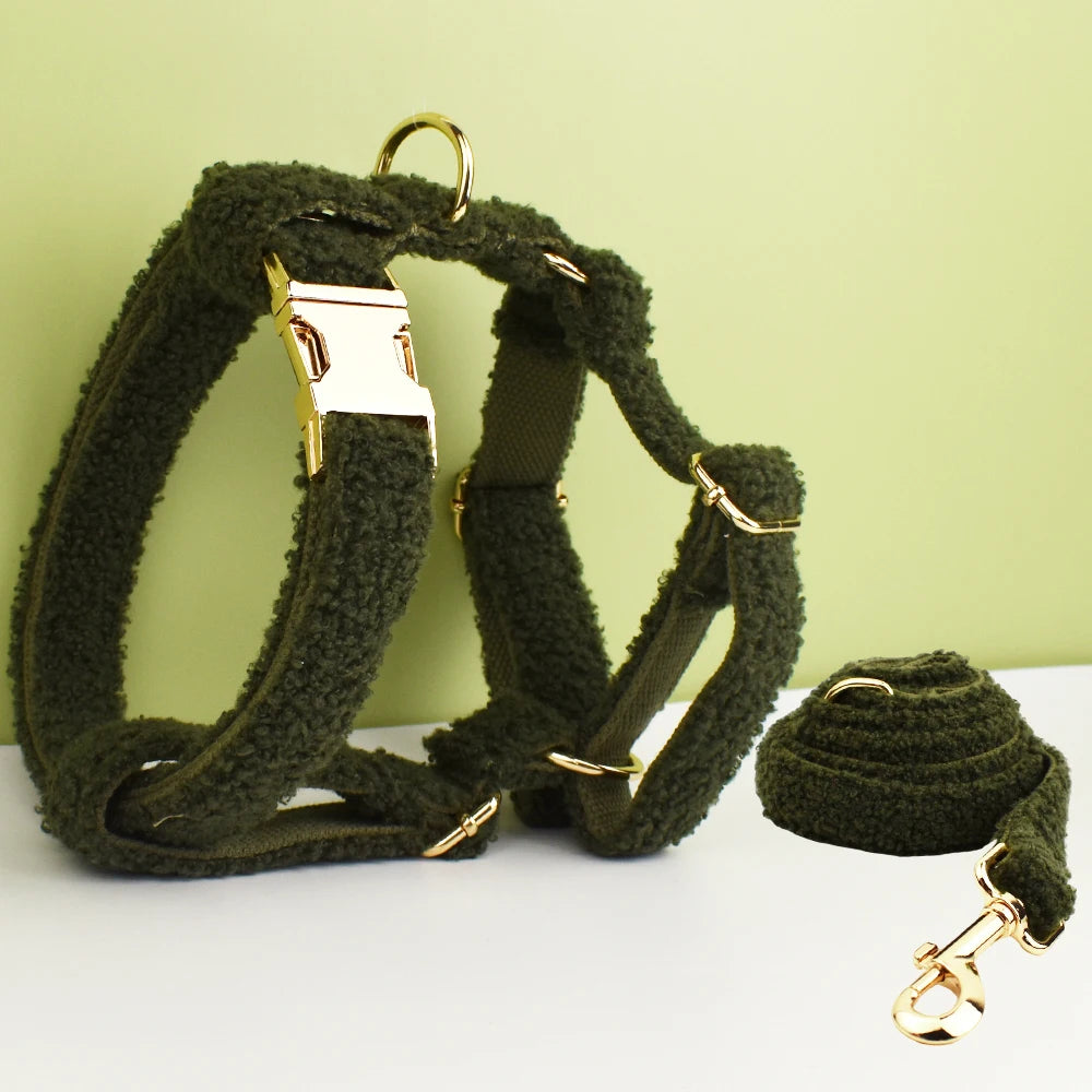 Collar Artesanal Tejido para Perros - Diseño Navideño de Terciopelo Verde para Pequeños