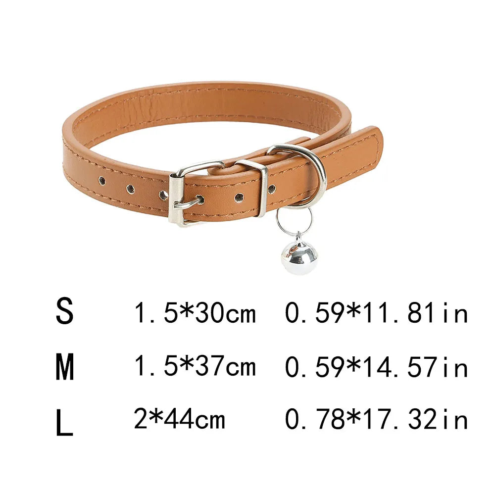 Collar de Cuero con Campana para Perros y Gatos - Estilo Simple y Elegante