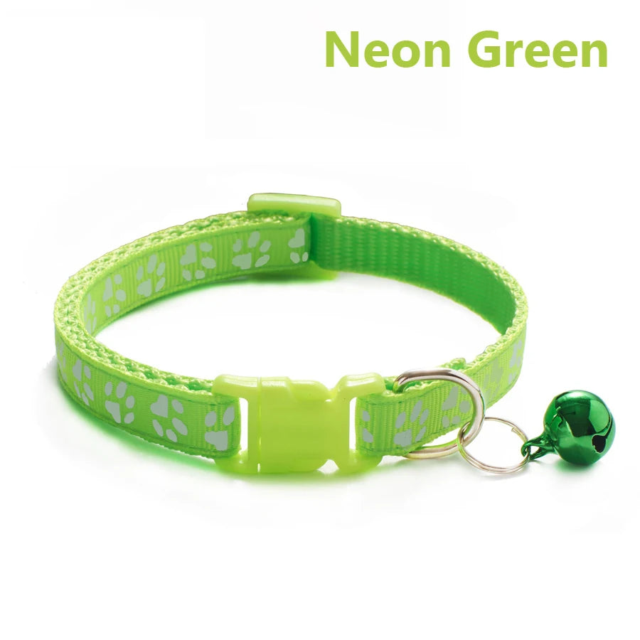 Collar Ajustable con Huellitas y Campana para Perros y Gatos - Uso Diario